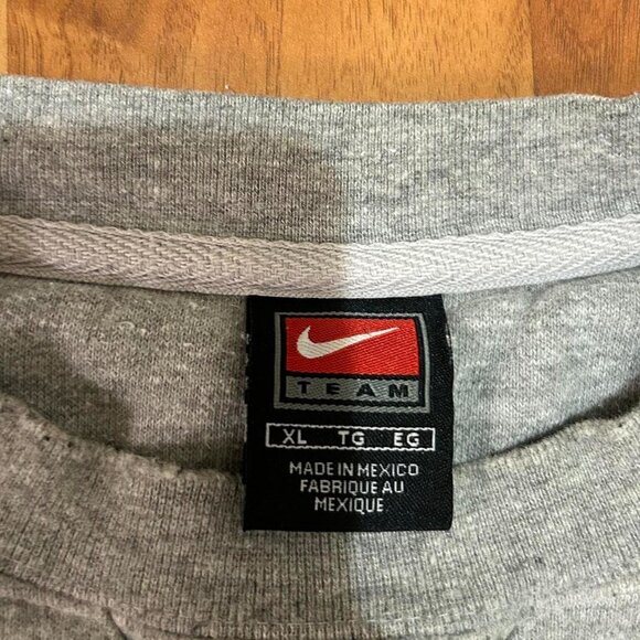 Nike Men's Grey Jumper - Picture 4 of 4